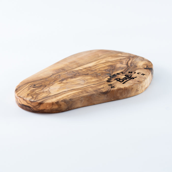 Cutting board rustic edge made of olive wood 25 – 29 cm