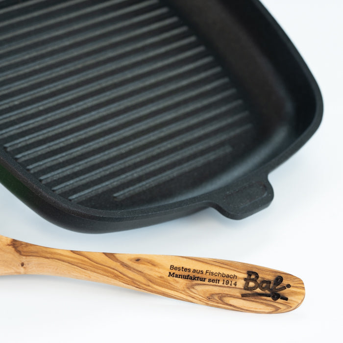 Viereckgrillpfanne 28 cm, inklusive Olivenholz Pfannenwender